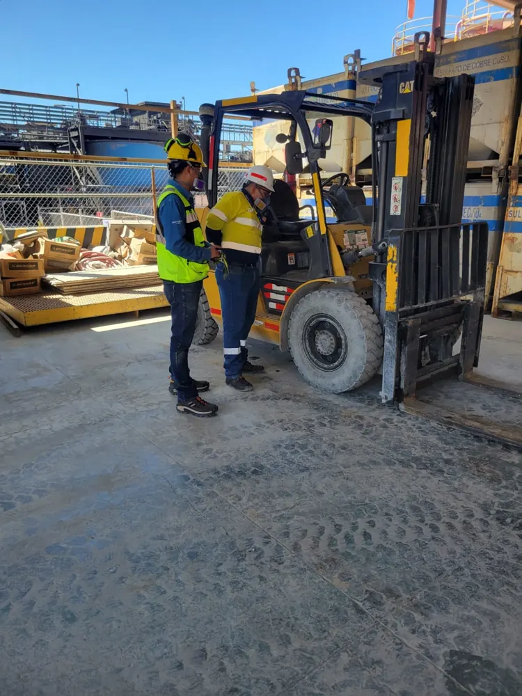 Inspección previa de montacargas con instructor de CAPPRO